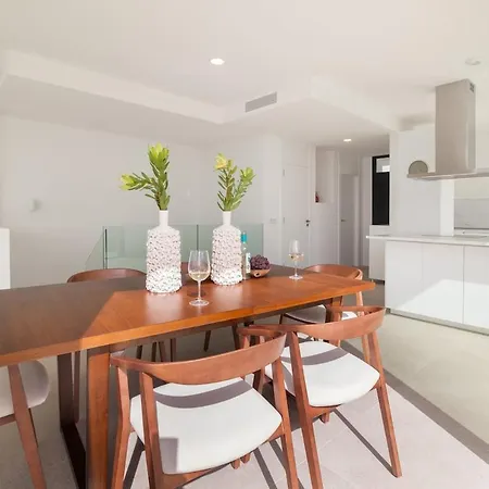 Lux D With Heated Pool, Ocean View *