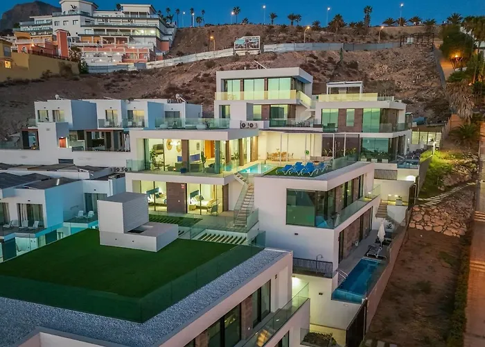 Lux D With Heated Pool, Ocean View 빌라 *